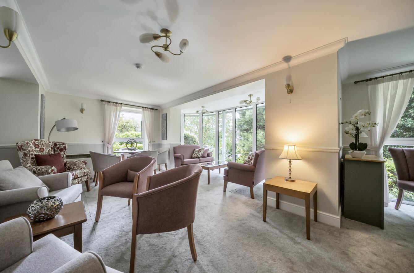 Pantygwydr Court, Uplands, Swansea, SA2 0AW